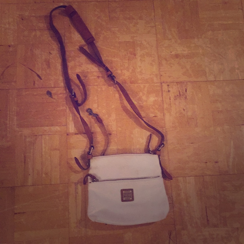 dooney and Bourke cross body bag